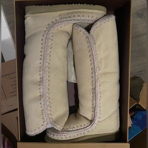 Mou Bergy Boots - NWOT - Original Box